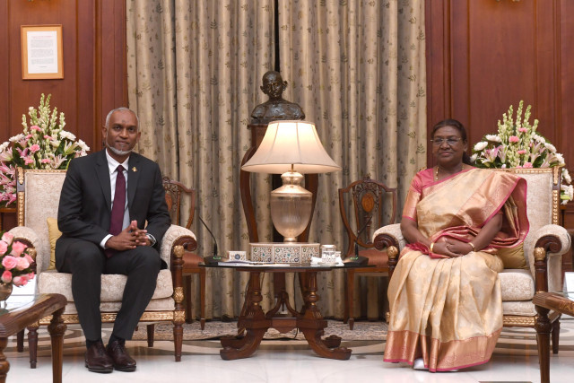 President Droupadi Murmu hosted Maldives President Dr. Mohamed Muizzu-2u9C6cHKBl.jpeg